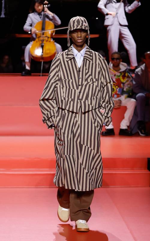 2023年秋冬コレクション｜ファッションショーを観る｜KENZO